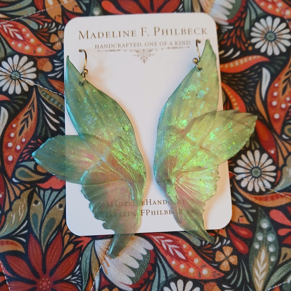 Iridescent Green Fairy Wing Earrings Made By Madeline F. Philbeck - New OOAK - Picture 4 of 5